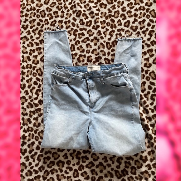 Garage jeans size 11 fit like size9 women - Picture 2 of 2